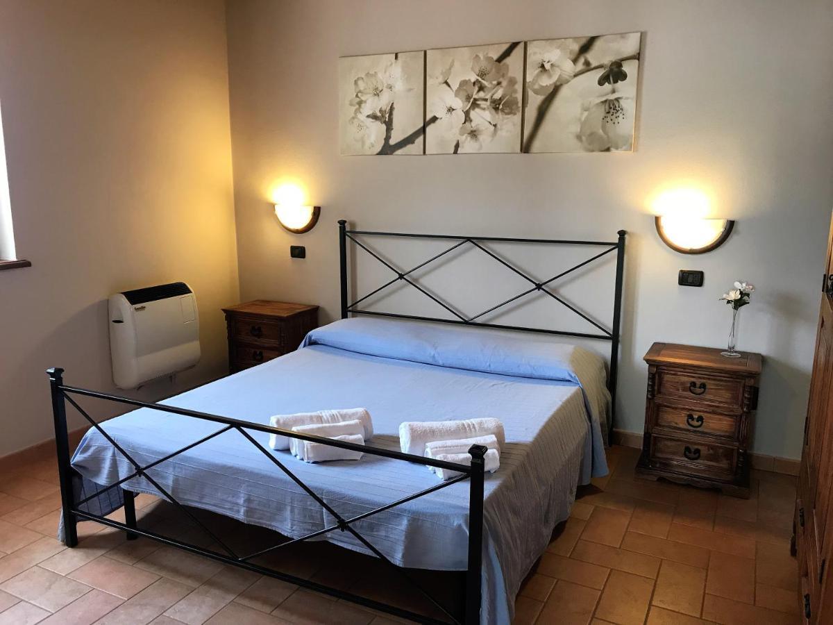 Country House Chiciabocca Apecchio 外观 照片